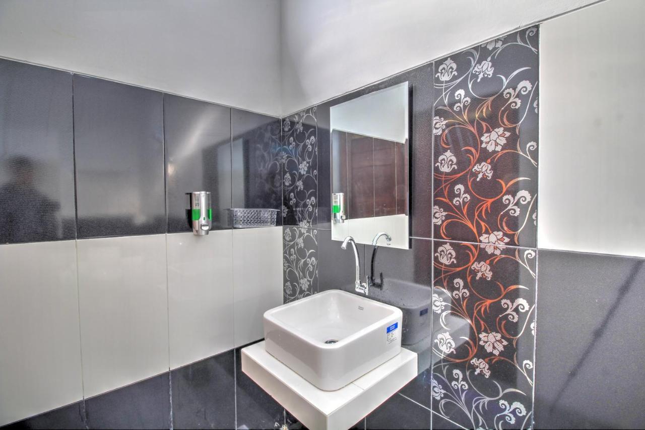 Sunny Point Penida Hotel Ped Ngoại thất bức ảnh